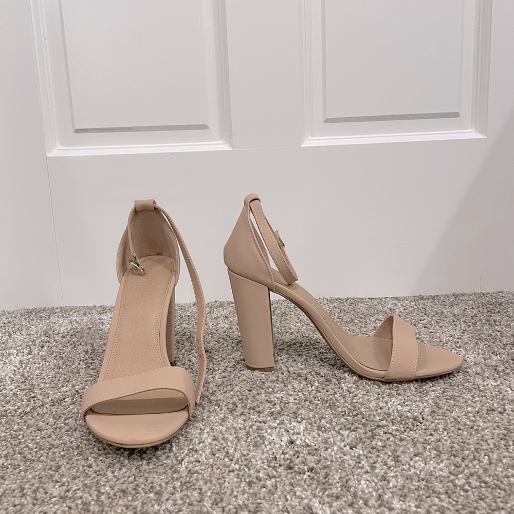 Open toe ankle strap heel